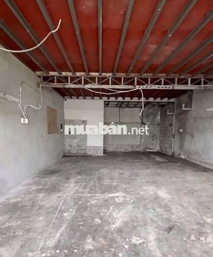 Thuê kho 100m2 Quận 7 vách tường xây kiên cố làm nhà kho, nhà xưởng
