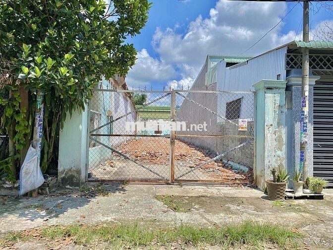 (44) BÁN LÔ ĐẤT GIÁ TỐT CÁCH QL22 CHỈ CÓ 100m NGAY THỊ TRẤN CỦ CHI