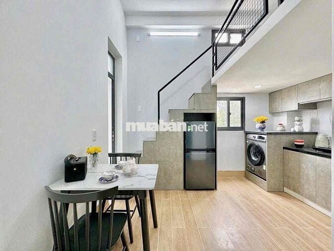 DUPLEX FULL NỘI THẤT - MÁY GIẶT RIÊNG NGAY KHU SÂN BAY GẦN VAA HUFLIT