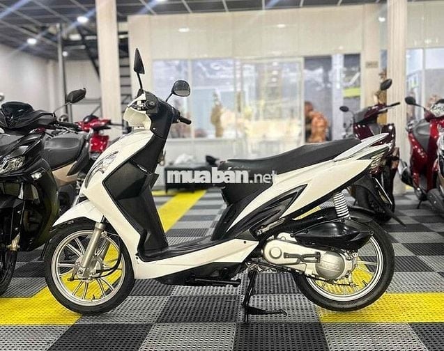 Candy 50cc đẹp, máy êm thì thầm bao vọt biển SG