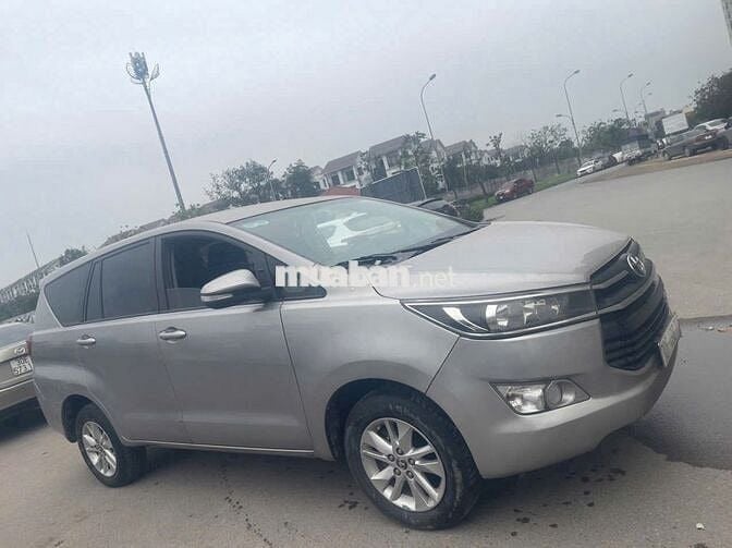 Mới vê TOYOTA INNOVA 2.0E