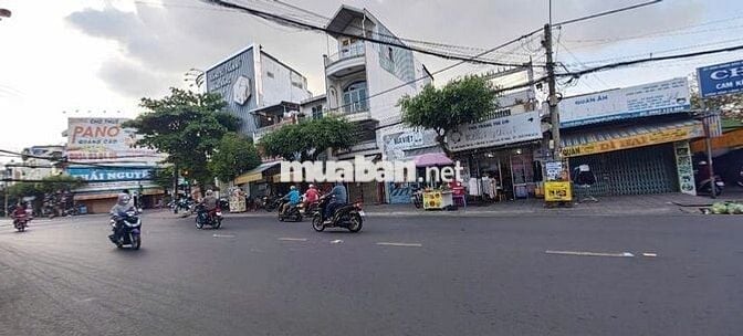 CHO THUÊ NHÀ MẶT TIỀN NGUYỂN THÁI HỌC MỸ BÌNH