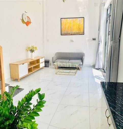 Chính chủ cần bán căn nhà 2lầu 4PN,SR,Đường Liên Khu 5-6 P. Bình Tân