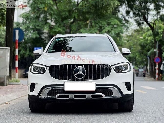 Mercedes GLC200 Sx 2021 trắng/đen