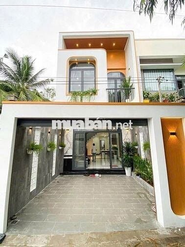 BÁN NHÀ SỔ HỒNG RIÊNG  – CHỈ 700TR - NGAY NGÃ TƯ BẾN CÁ BỬU LONG