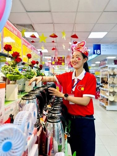 CẦN TUYỂN NHÂN VIÊN TRỰC QUẦY HÀNG PARTTIME / FULLTIME