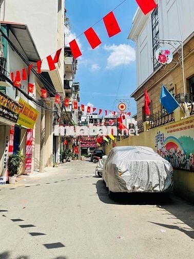 Nhà đẹp dân xây chỉ 8,9 tỷ tại Hoàng Hoa Thám  - Văn Cao