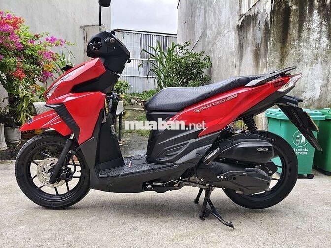 Vario mẫu củ thần thánh