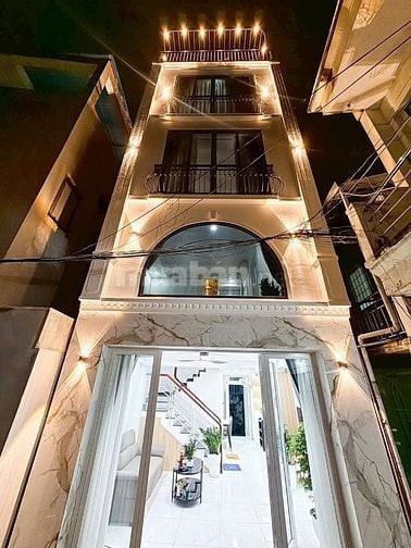 Nhà HXH Nguyễn Trọng Tuyển, SHR chính chủ, DTSD 92m2, LH Diệu TL