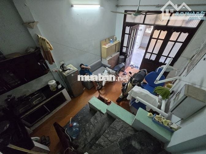 Nhanh thì còn - Chính chủ bán nhà Nguyễn Chính - 30m2, 4 Tầng- sổ đỏ