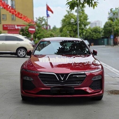 VinFast Lux A2.0 2020 2.0 AT - 5000 km