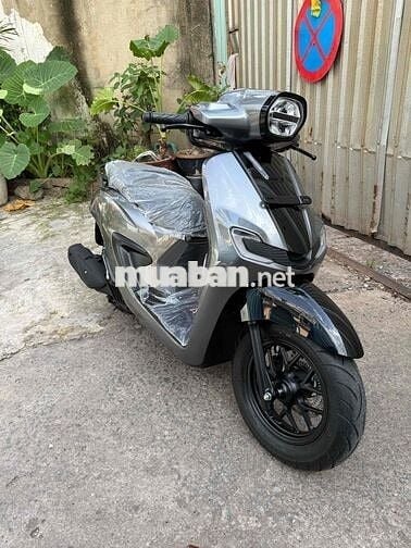 Stylo 160 ABS xám lambor xe new100%