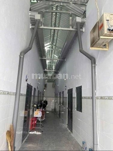 NGÂN HÀNG THANH LÝ GẤP DÃY NHÀ TRỌ 12phòng 2kiot giá 1tỷ800