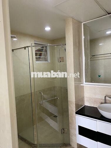 Cho thuê căn hộ cao cấp Giai Việt - Tạ Quang Bửu