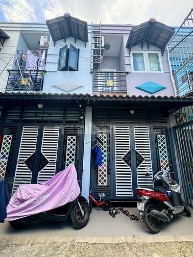 🔥🔥🔥NHÀ ĐẸP,, 1 LẦU - XE HƠI, VÀO TỚI NHÀ - KẾ QUẬN 7🔥🔥🔥