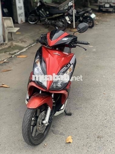 bán xe ab 125 đời 2015 máy móc còn êm ru rất đẹp