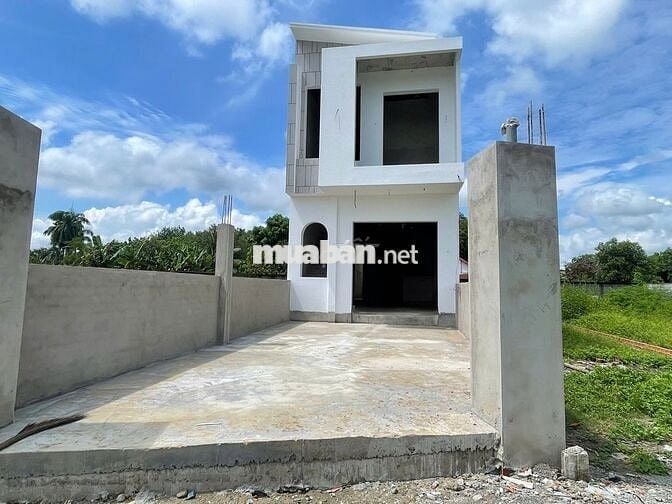 Chủ kẹt tiền bán gấp nhà thô 1 trệt 1 lầu Củ Chi giá 1tỷ2