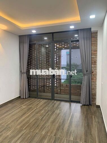 Phòng Có Ban Công 30m2 cho thuê sau TTTM Giga mall Thủ Đức, TP HCM
