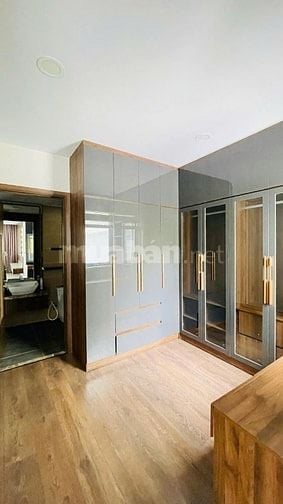 Nhà Biệt Thự 1 Trệt 2 Lầu 7x20m 6 Phòng Khu nine south Nguyễn Hữu Thọ