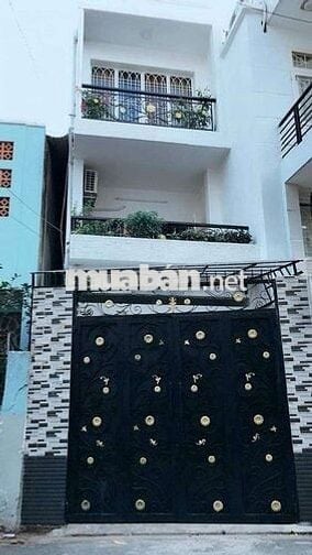 Nhà 4PN, xe hơi ngủ trong nhà. P5 Phú Nhuận.