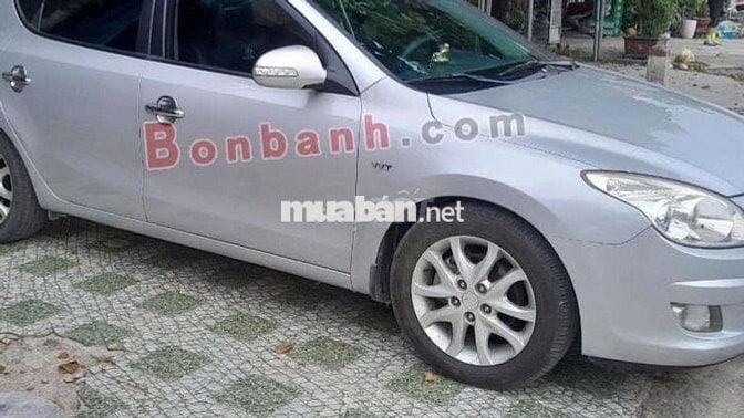 Cần bán Hyundai i30 – Xe chính chủ sử dụng