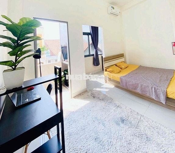 Studio tách bếp, gần dh Văn Lang,IUH,UTH toà thang máy, cửa sổ trời