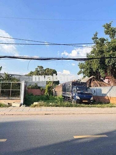 Đất 10x35m Shr Mt Nguyễn Thị Thảnh gần ngã 3 Đông Quang