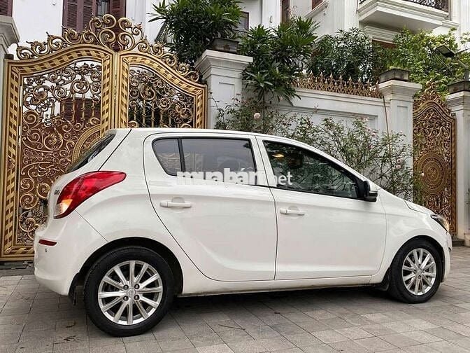 2014 1.4 AT - 100000 km