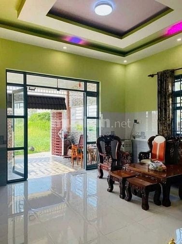 Bác 4 nhờ bán căn nhà ở Trảng Bàng Tây Ninh, DT126m2, giá 710 triệu