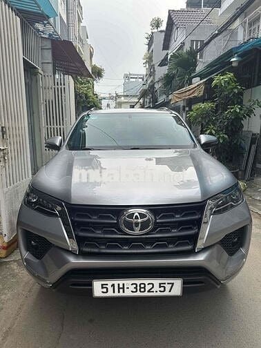 Toyota Fortuner 2020 2.4AT 4x2  - 79159 km