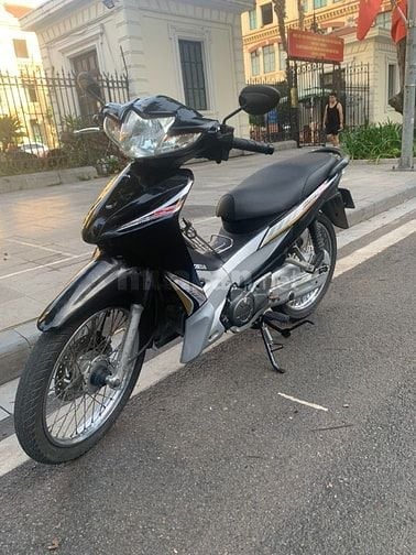 Cần bán xe Honda Wave S 110cc màu đen bạc, biển 29D1