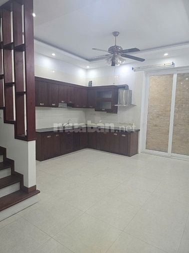 Chính chủ cho thuê nhà liền kề LK11-10 KĐT Mới An Hưng, 82,3m2x4T
