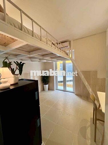 🏡 Cho thuê phòng có gác ban công 30m2 ngay Đặng Thuỳ Trâm, gần VLU CS3