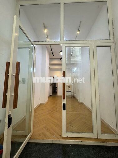 Cho thuê Mb hxh 212B/2D Nguyễn Trãi, Q1, 3x8m + LDR - Giá 13tr