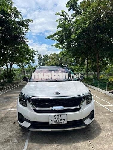 Kia Seltos 2021 1.4 DCT Premium - 78000 km
