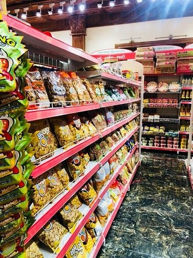 Bách Hoá Tổng Hợp Ngọc Mai cần gấp 3 Anh,chị nhân viên bán hàng