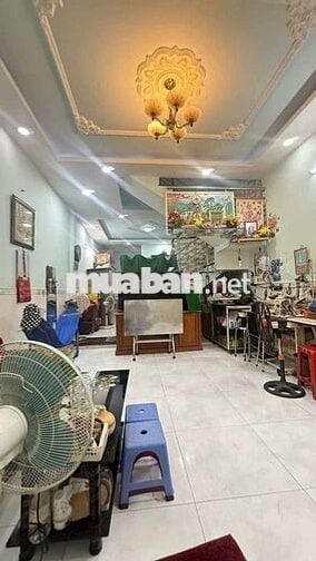BÁN NHÀ QUẬN 12, NHÀ ĐẸP VUÔNG VỨC 4×12M, 1 TRỆT, 1 LẦU. GIÁ 2 TỶ 850