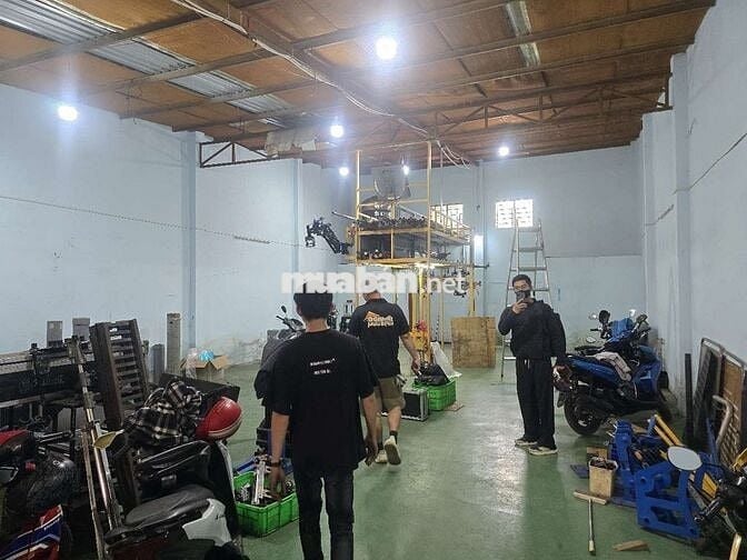 CHO THUÊ KHO,XƯỞNG 8X25M, ĐƯỜNG 14M LÊ TRỌNG TẤN