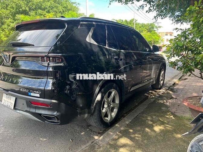 VinFast Lux SA2.0 2021 Plus 2.0 AT - 60000 km