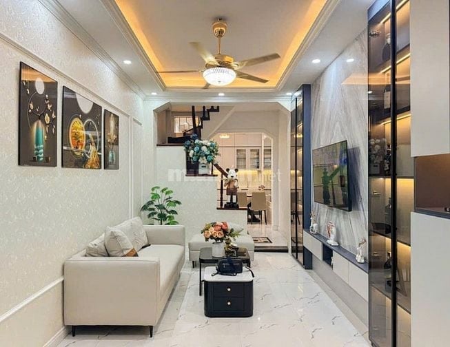 BÁN NHÀ Mỹ Đình 36m2 7,9 tỷ ae múc nhanh 