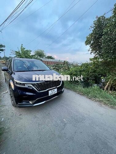 Kia Carnival 2022 Signature 2.2D - 950000 km