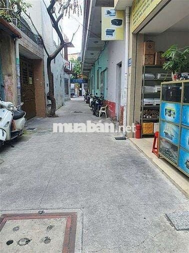 Tân Sơn Nhì 34m2 2 tầng 2PN 2WC có sẵn dòng tiền mỗi tháng chỉ 3,2 tỷ