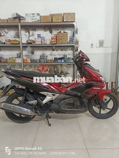 Honda Airblade còn đẹp máy rất êm càvet gốc