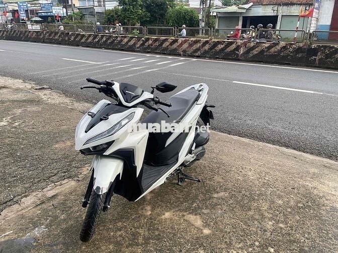 Vario 150cc. mới keng. tra Gop o đồng