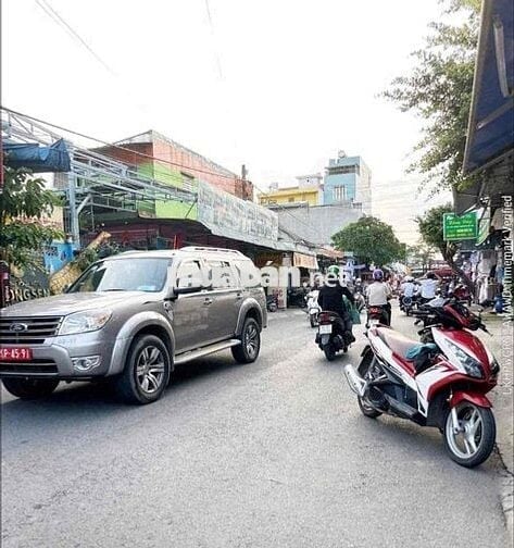 Bán Nhà 2 Tầng và 7ptro Thu nhập Ổn Định TTHC Dĩ An