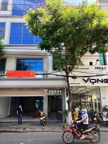 Nhà có văn phòng cho thuê 5 tầng