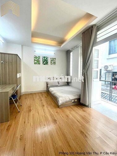 Cho thuê Studio bancong 30m2 - Ngã 4 Phú Nhuận