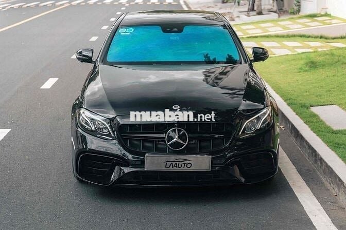 Mercedes E200 Sport - ĐKLĐ 2020 - Lên nhiều option