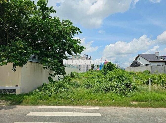 BÁN LỖ LÔ ĐẤT THỔ CƯ 200M2 TẠI THỊ TRẤN CỦ CHI GIÁ 900TR ALO LÀ CHỐT