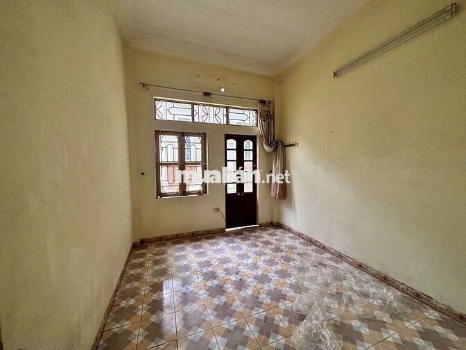 CHO THUÊ NHÀ 2 THOÁNG MÁT PHỐ TRẠM, LONG BIÊN - 3 NGỦ, ĐỦ ĐỒ